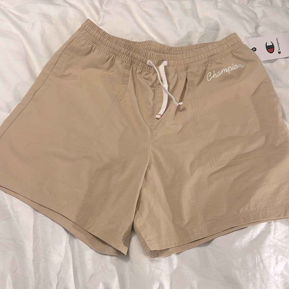 Champion shorts NWT size Medium